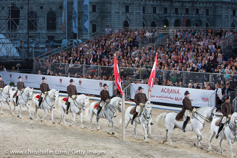 VIENNA, AUSTRIA - JUNE 26: Presentation of the Spanish Riding School Lippizaner Horses at the gala event 450 years Spanische Hofreitschule on June 26, 2015 in Vienna, Austria.  (Photo by Chris Hofer/Getty Images)