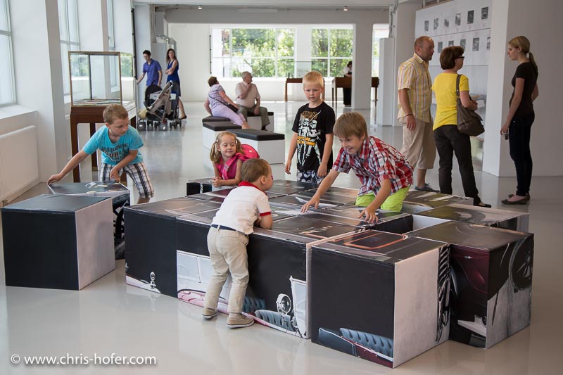 Eröffnung Fahrtraum Mattsee, 2013-06-15; Foto: Chris Hofer; Bild zeigt: das Auto-Puzzle