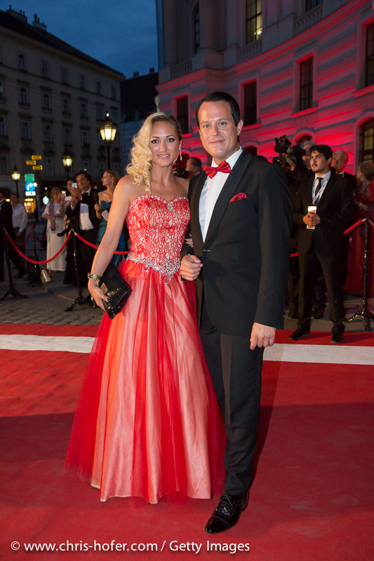 VIENNA, AUSTRIA - JUNE 26: Gregor Glanz and Daniela Hentze attend the Fete Imperiale 2015 on June 26, 2015 in Vienna, Austria.  (Photo by Chris Hofer/Getty Images)