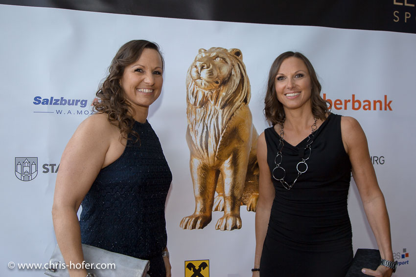 Leonidas Sportgala der Salzburger Nachrichten, Amadeus Terminal 2, 06.04.2017 Foto: Chris Hofer, Bild zeigt: Claudia Riegler, Manuela Riegler