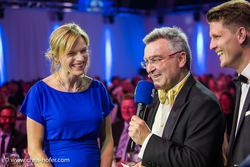 Leonidas Sportgala der Salzburger Nachrichten, Amadeus Terminal 2, 06.04.2017 Foto: Chris Hofer, Bild zeigt: Marlies Raich und Christian Morgenstern im Interview mit Richard Oberndorfer